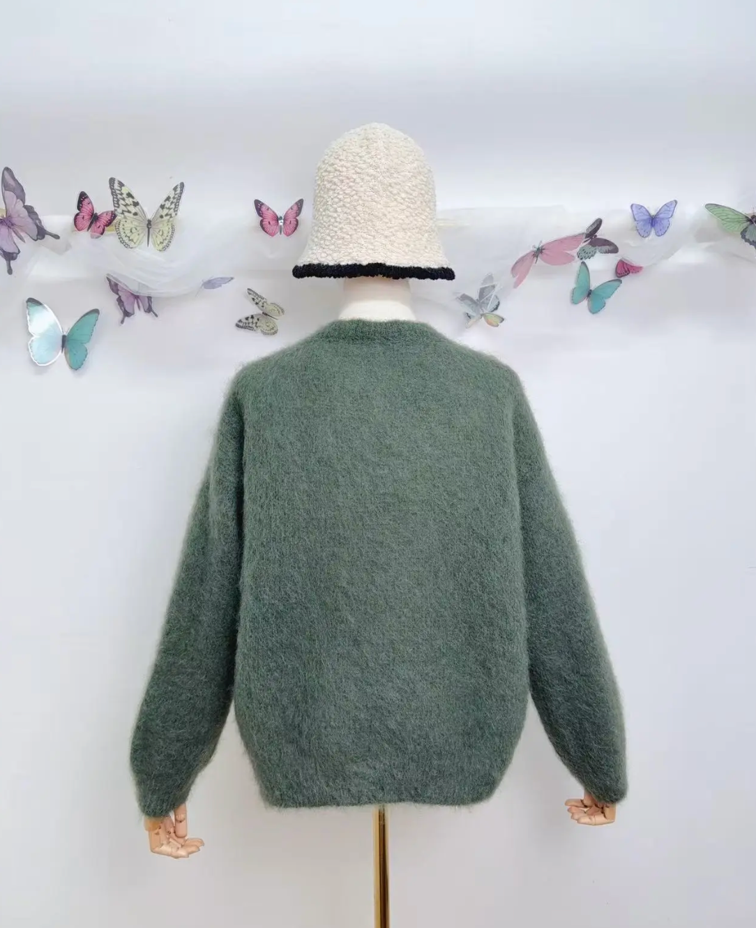 Gilet à manches longues avec boutons en kid mohair