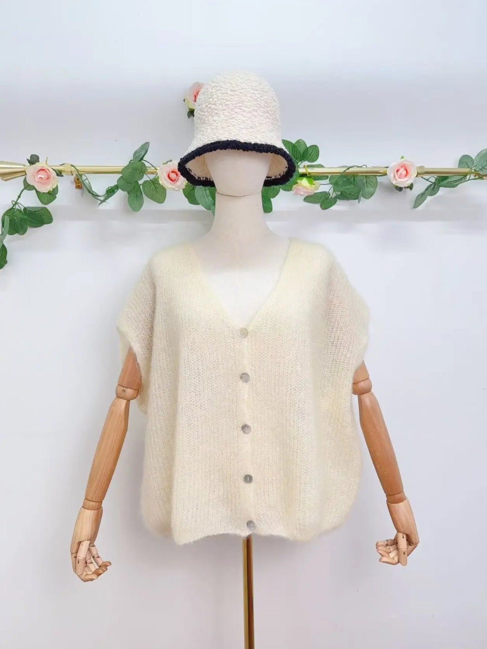Gilet sans manche avec boutons en kid mohair