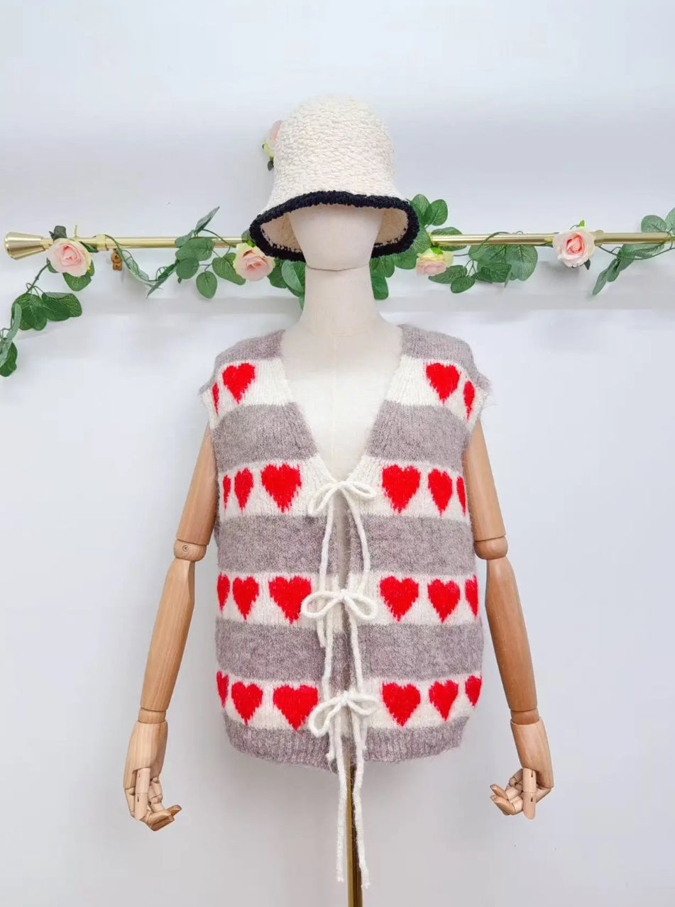 Gilet en maille sans manche motif coeur