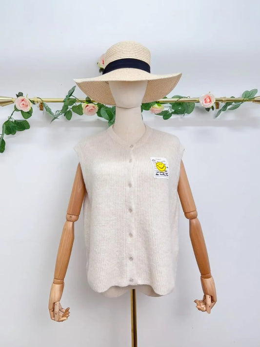 Gilet sans manche avec boutons et patch Emile